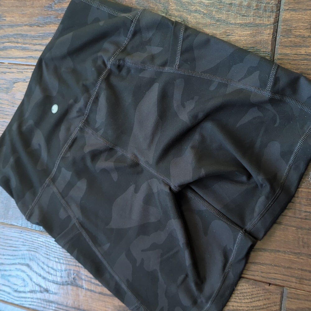 Bundle of 3 Biker Shorts - Blue Kyodan, Black Tesla, Black Camo Yogalicious - Picture 13 of 16